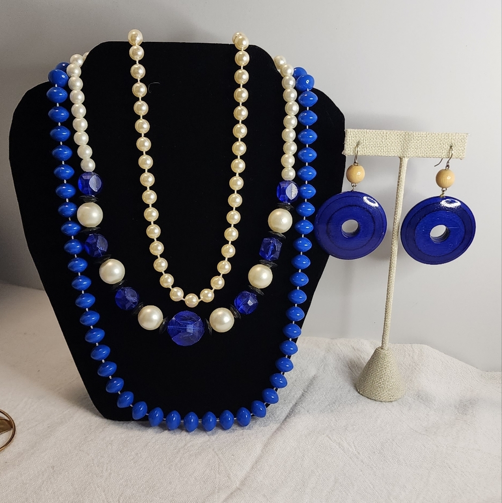 3 beaded necklaces with earrings